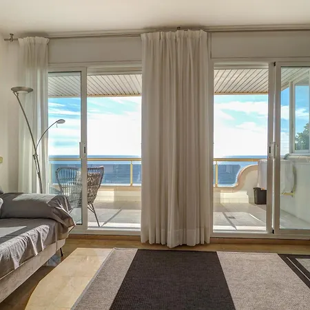 Apartment Ocean Skyline Penthouse By Hello Homes *