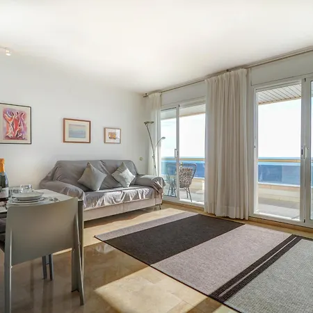 Ocean Skyline Penthouse By Hello Homes Sitges